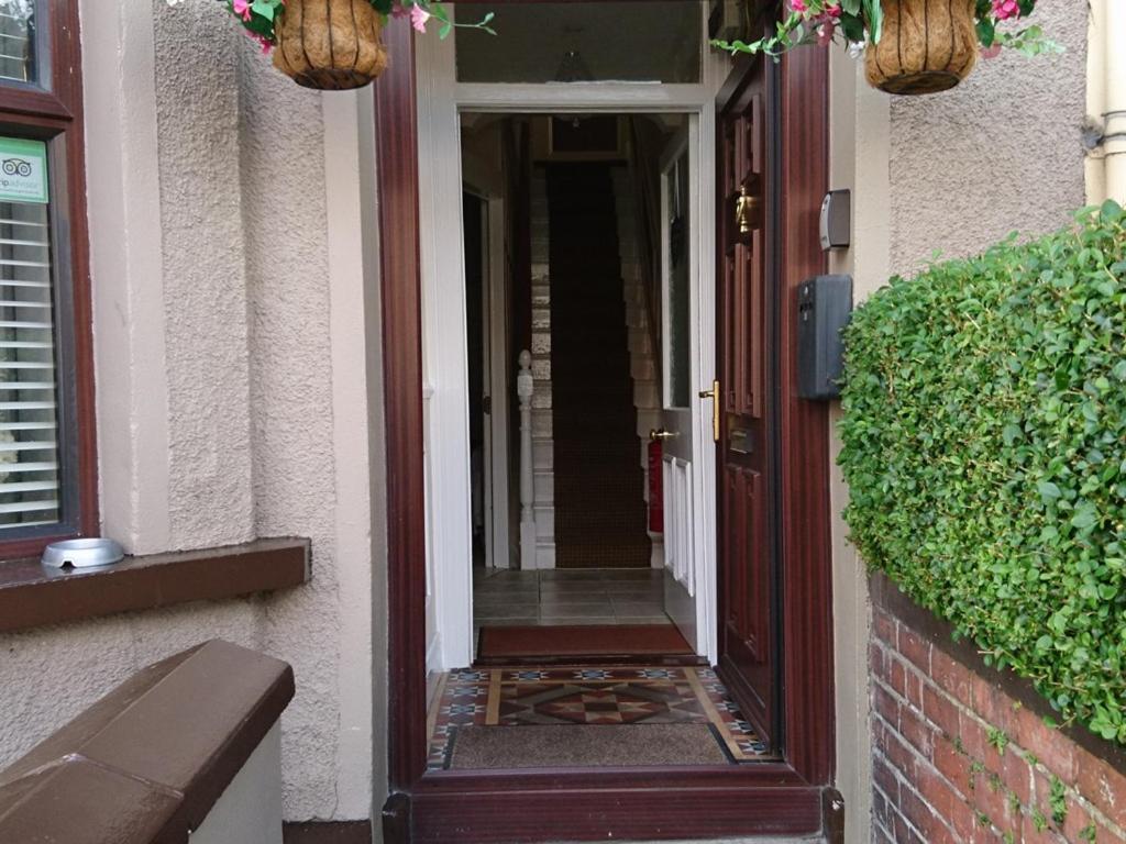 Cathedral View B&B Derry 外观 照片