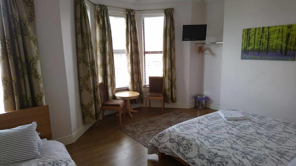 Cathedral View B&B Derry 外观 照片