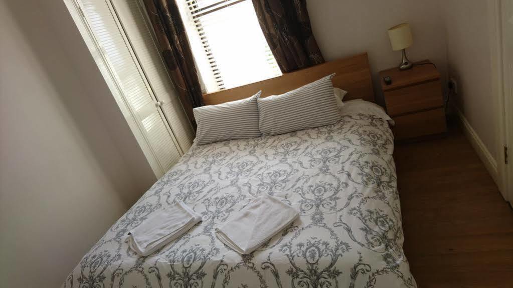 Cathedral View B&B Derry 外观 照片